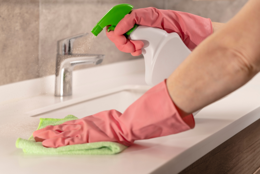 vệ sinh ph&ograve;ng vệ sinh-1